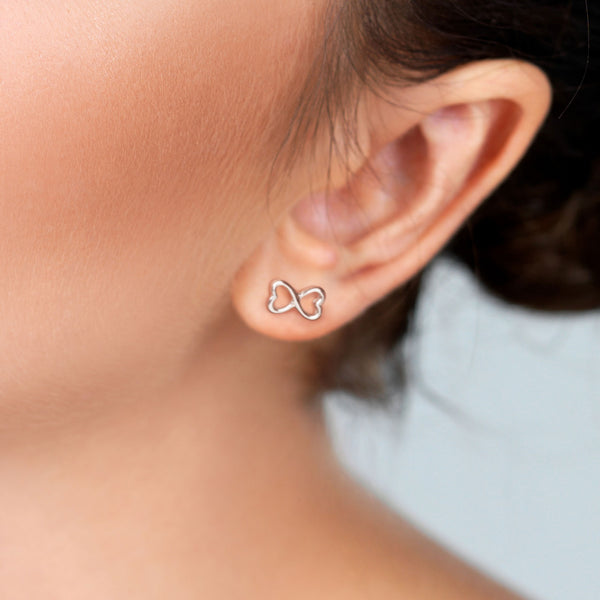 925 sterling silver infinity heart stud earrings