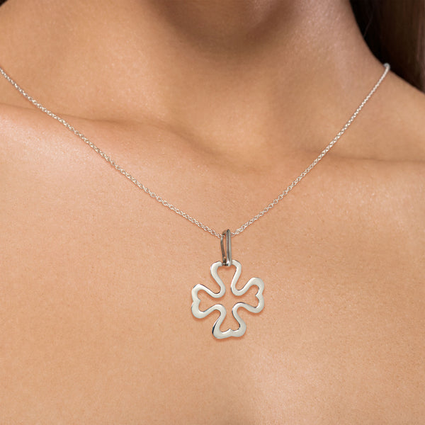 925 sterling silver four leaf clover pendant