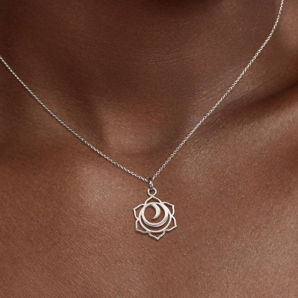 sacral chakra silver pendant and 500mm adjustable chain necklace