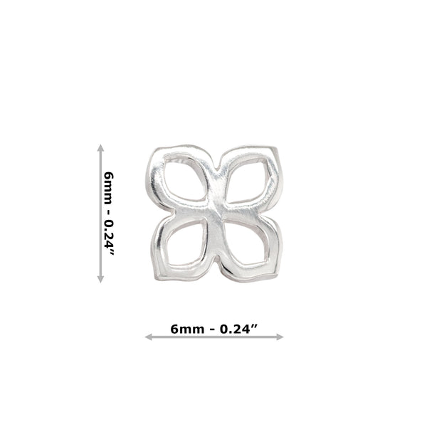 Silver flower-shaped stud earring with dimensions indicated on a white background